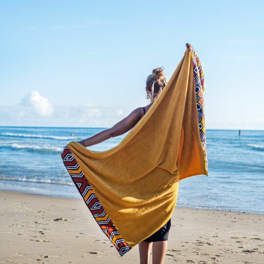 Serviette de plage de la collection Bogolan de Poropango