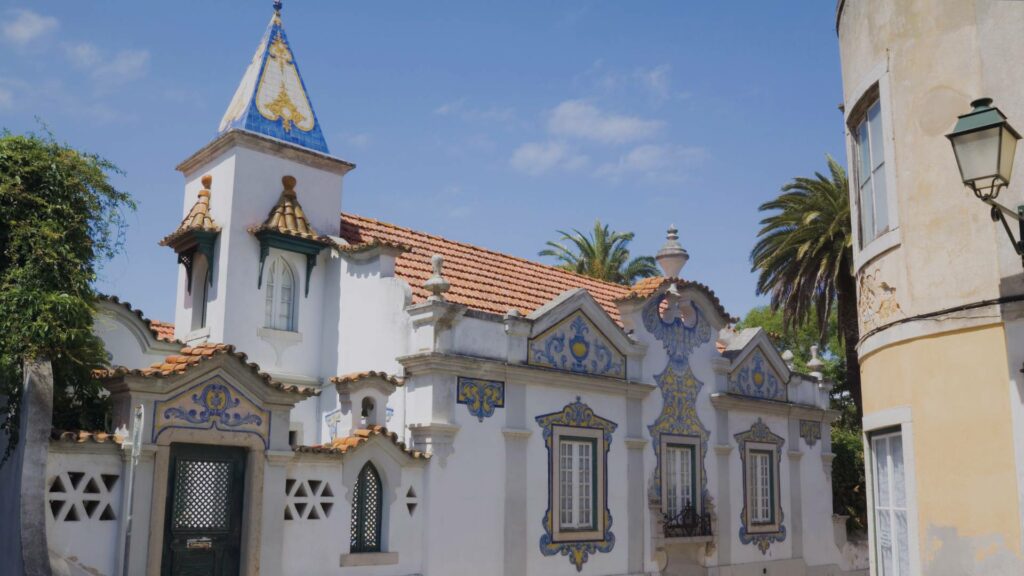 Maison traditionnelle Portugaise ornée d'azulejos